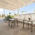 Licari Stagnone בית הארחה