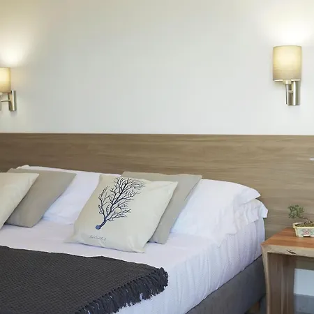 Licari Stagnone 4*